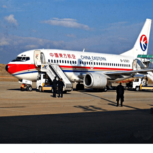 长春空运代理航空快运业稳步发展的原因是什么？